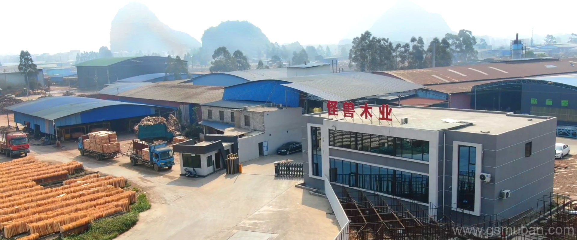 建筑模板廠家實地考察攻略:5個必須檢查的環節(避坑指南) 建筑模板廠家實地考察攻略:5個必須檢查的環節(避坑指南)